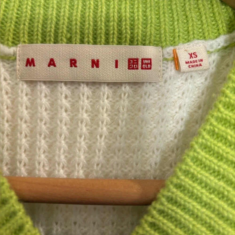 UNIQLO Marni lime green knit pullover sweater vest - Picture 4 of 5